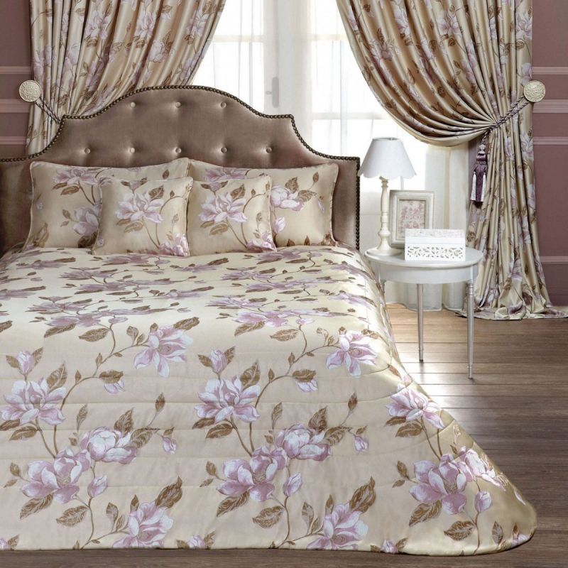 Bedspread set MILENA: buy online at affordable price | TOGAS