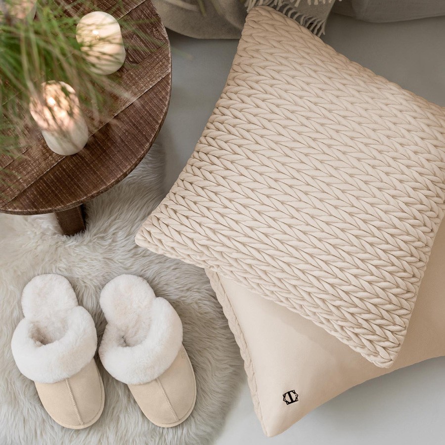  Декоративная подушка Нотарио  - Фото