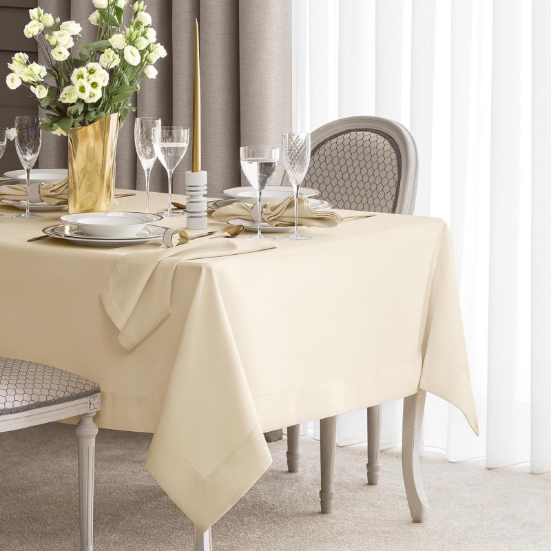 Cream linen tablecloth hotsell